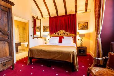 هتل Le Manoir Saint Thomas