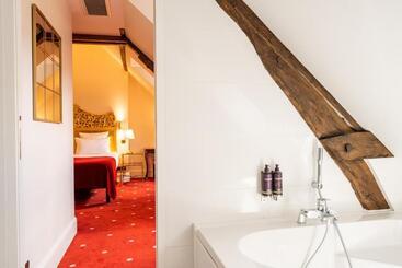 هتل Le Manoir Saint Thomas