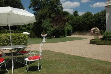 هتل Le Manoir Saint Thomas