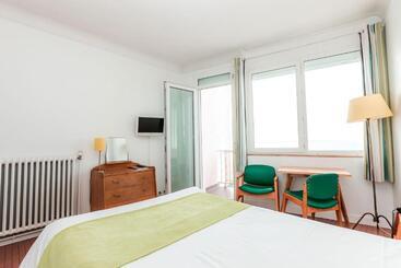 هتل Le Trident Thyrsé