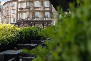 هتل Les Maisons De Lea, A Member Of Radisson Individuals