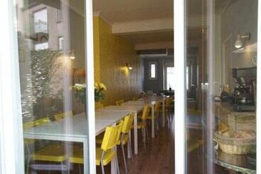 هتل Little Lodge Hôtel