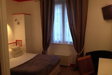 هتل Quic En Groigne