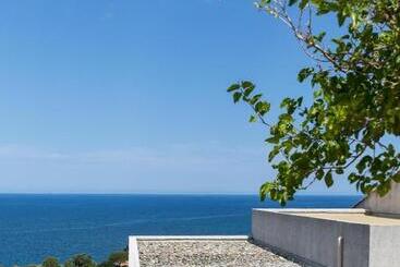 اقامتگاه Résidence Costa D'oru