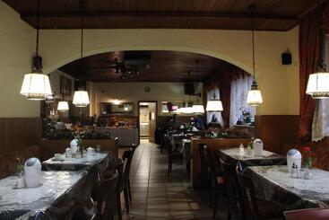 Airport Hotel Zum Taubengrund