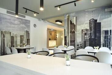 B&b Hotel Frankfurt West