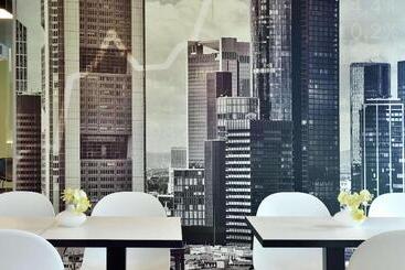 B&b Hotel Frankfurt West