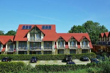 هتل Landhaus Am Grün