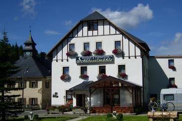 هتل Frühstückspension Schlösselmühle