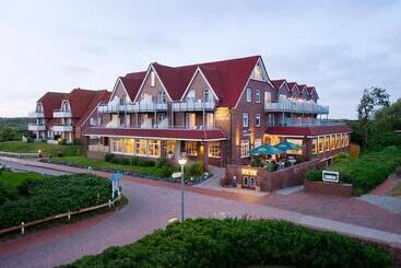هتل Strandhof