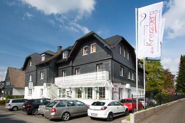 هتل Zum Kreuzberg