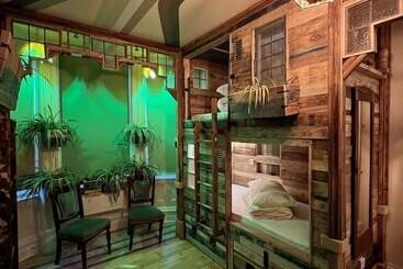 Art Hostel
