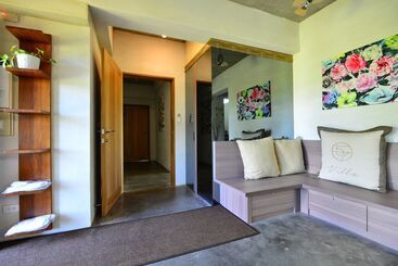 تختخواب و صبحانه 57villa