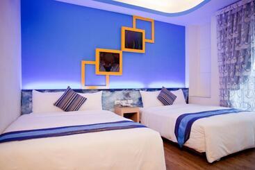 تختخواب و صبحانه Millennium Inn