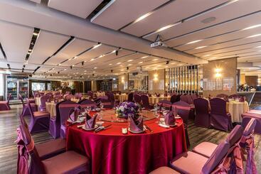 Fish Hotel Pingtung