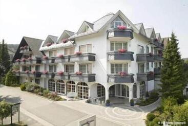 هتل Hochheide