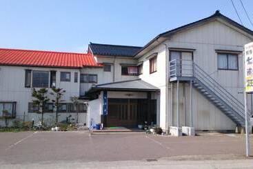 هتل Nanauraso