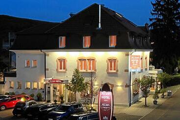 هتل Restaurant Axion