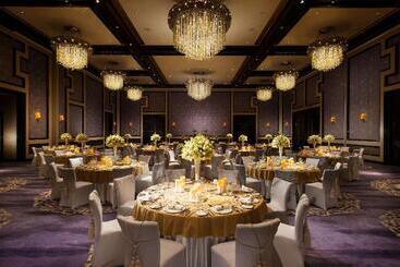هتل Waldorf Astoria Chengdu