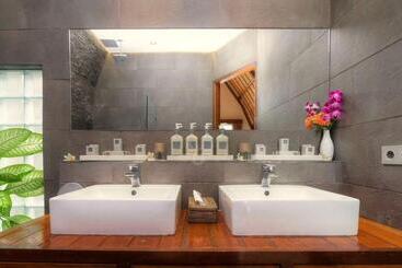 Klumpu Bali Resort