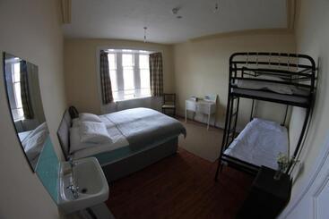 Murray Library Hostel