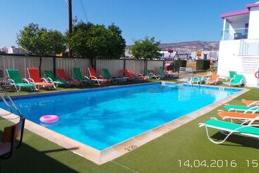 Neptune Hotel Apartments Paphos