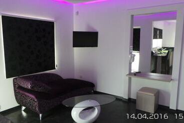 Neptune Hotel Apartments Paphos