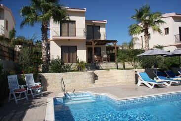 Vineland Sheromyli Villas