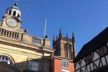住宿加早餐  Ludlow Mascall Centre
