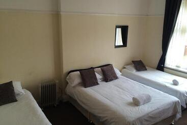 تختخواب و صبحانه Sheridans Budget Accomodation