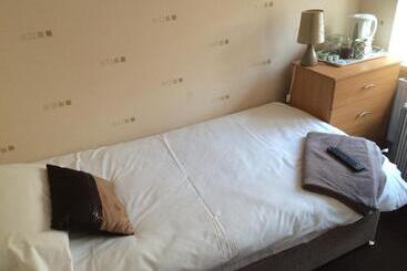 تختخواب و صبحانه Sheridans Budget Accomodation