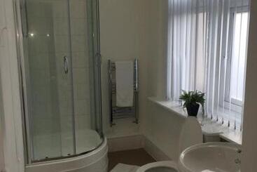 تختخواب و صبحانه Sheridans Budget Accomodation