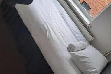 تختخواب و صبحانه Sheridans Budget Accomodation