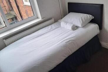 تختخواب و صبحانه Sheridans Budget Accomodation