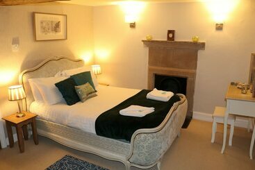 Gratton Grange Farm B&b
