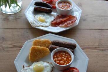 Hare & Hounds Bed & Breakfast