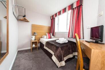 هتل Belvedere Guest House