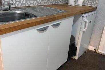 هتل Brafferton Guest House