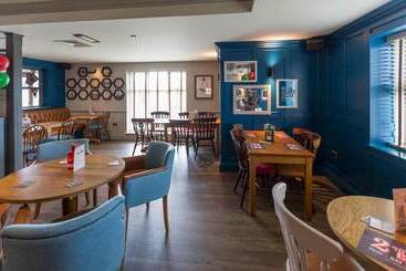 هتل Sessile Oak, Llanelli By Marston's Inns