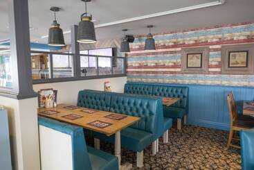 هتل Sessile Oak, Llanelli By Marston's Inns