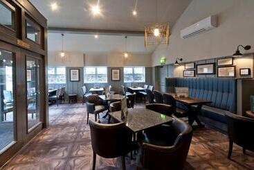 هتل The Saltoun Inn