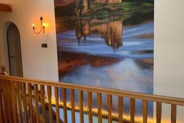 Ayrs And Graces   Luxury Bed And Breakfast
