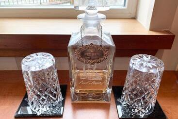 Ayrs And Graces   Luxury Bed And Breakfast