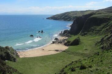 هتل The Islay