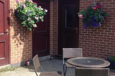The Farmhouse B&b