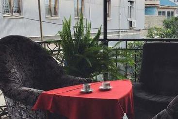 هاستل Eka Guest House