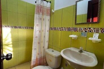 هاستل Hostal Casa Taisha