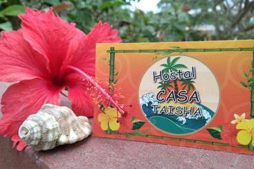 هاستل Hostal Casa Taisha