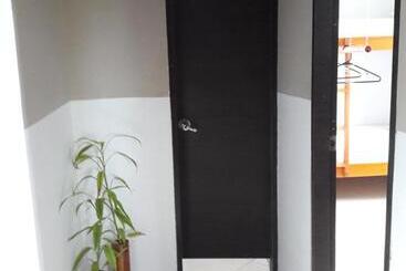 هاستل Hostal Casa Taisha