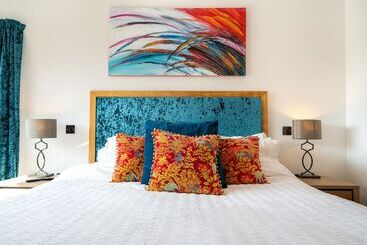 تختخواب و صبحانه Antrim House Guest Rooms & Suites